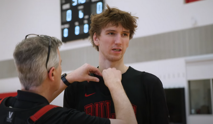 „Bulls“ parodė, kaip „Visų žvaigždžių“ savaitgaliui ruošėsi M. Buzelis (VIDEO)